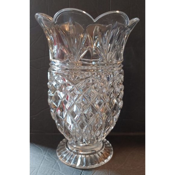 Bohemia Czech Republic Cut 24% Lead Crystal Vase 8" Pineapple Shape - Picture 1 of 9
